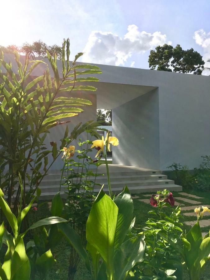 Uyana Boutique Hotel And Retreat Adults Only Ahangama Bagian luar foto